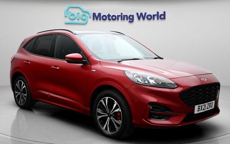 Usado Ford Kuga ST-Line X 190 HP (139 kW) 2021 SUV