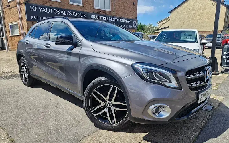 Used Mercedes GLA180 Urban 122 HP (89 kW) 2020 SUV