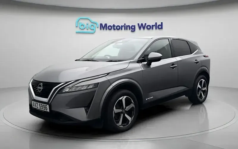 Used Nissan Qashqai N-Connecta 190 HP (139 kW) 2023 Grey SUV