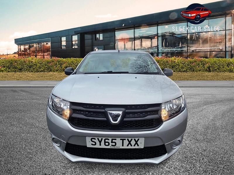 Silver Used 2015 Dacia Sandero Ambiance Hatchback | £2,999 (Good price) - Image 1/4