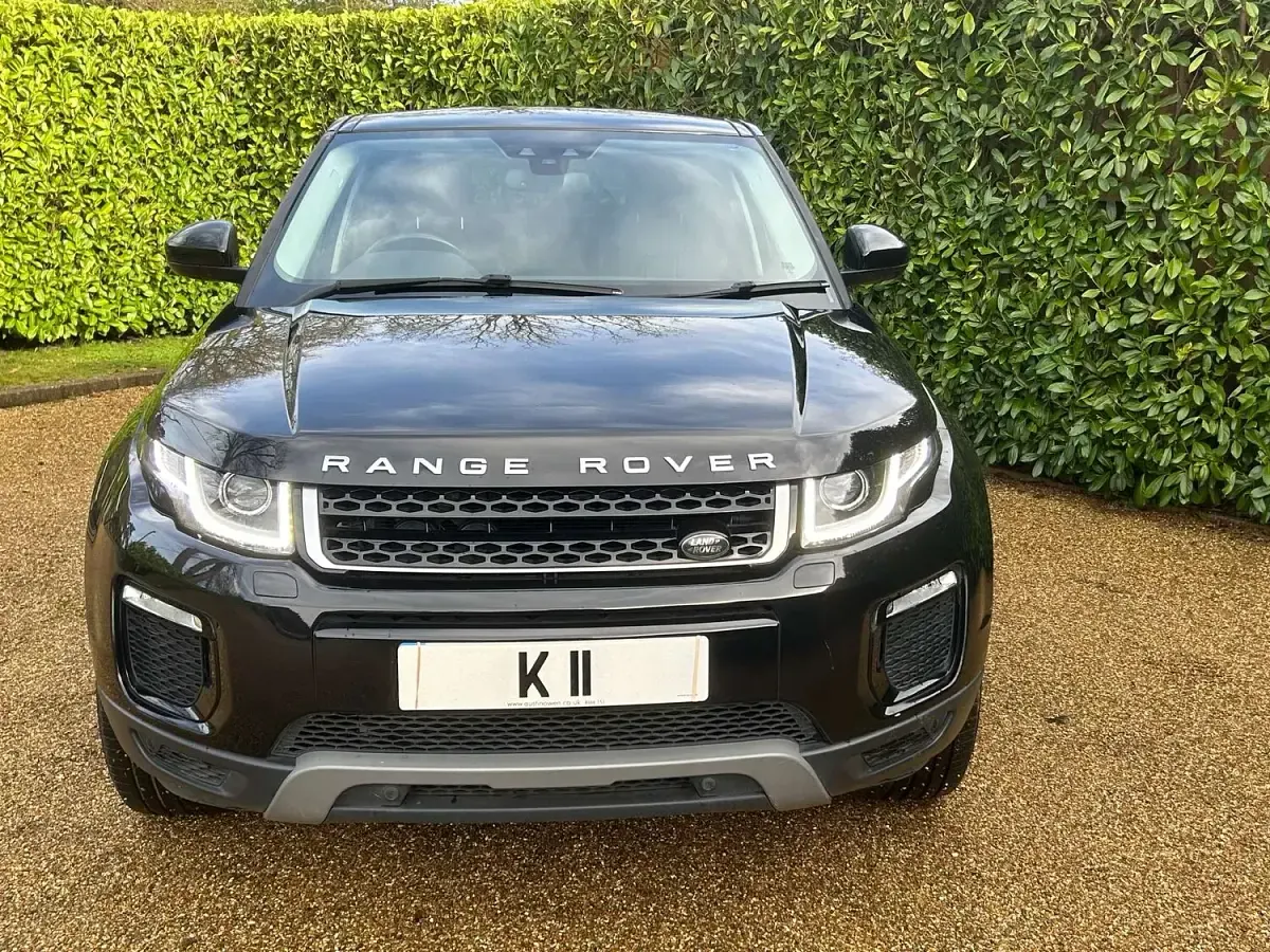 Used Land Rover Range Rover evoque SE 2016 Black Estate