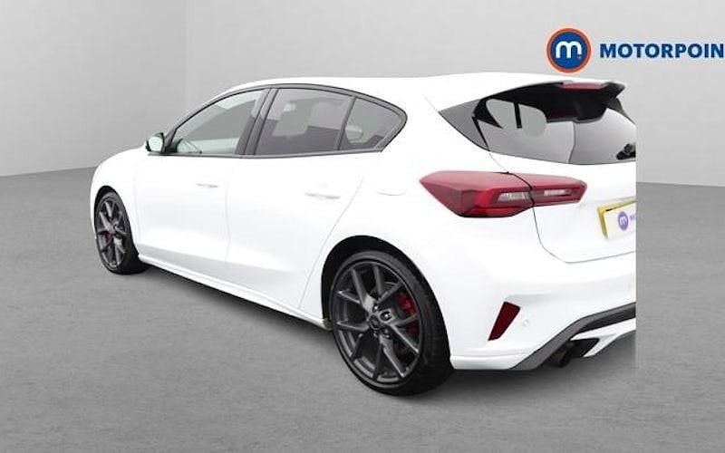 Used Ford Focus ST 280 HP (205 kW) 2024 Hatchback