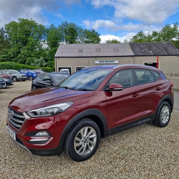 Red Used 2016 Hyundai Tucson SE SUV | £9,500 (Super price) - Image 1/4