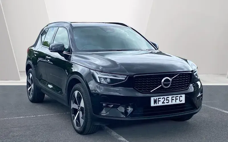 Used Volvo XC40 Plus 163 HP (119 kW) 2026 SUV