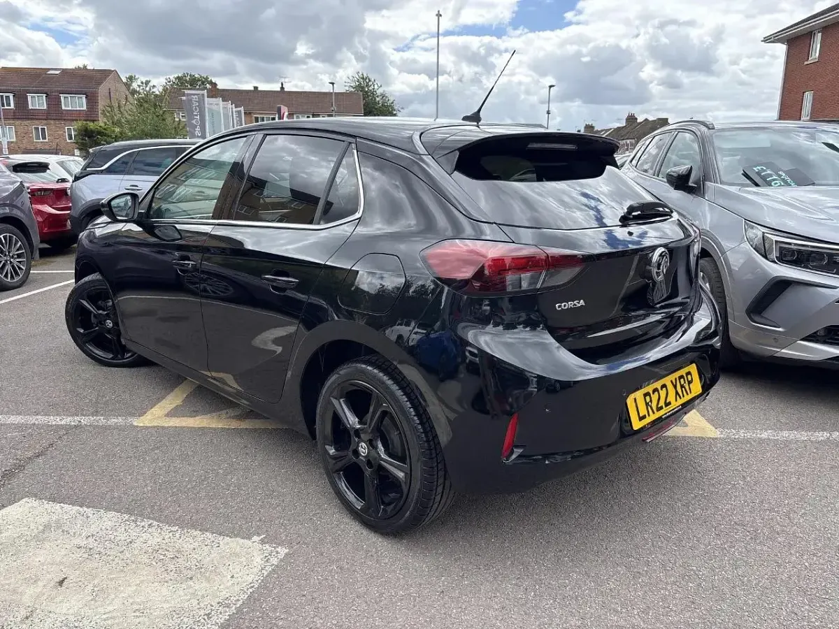 Used Vauxhall Corsa Edition 74 HP (54 kW) 2022 Black Hatchback