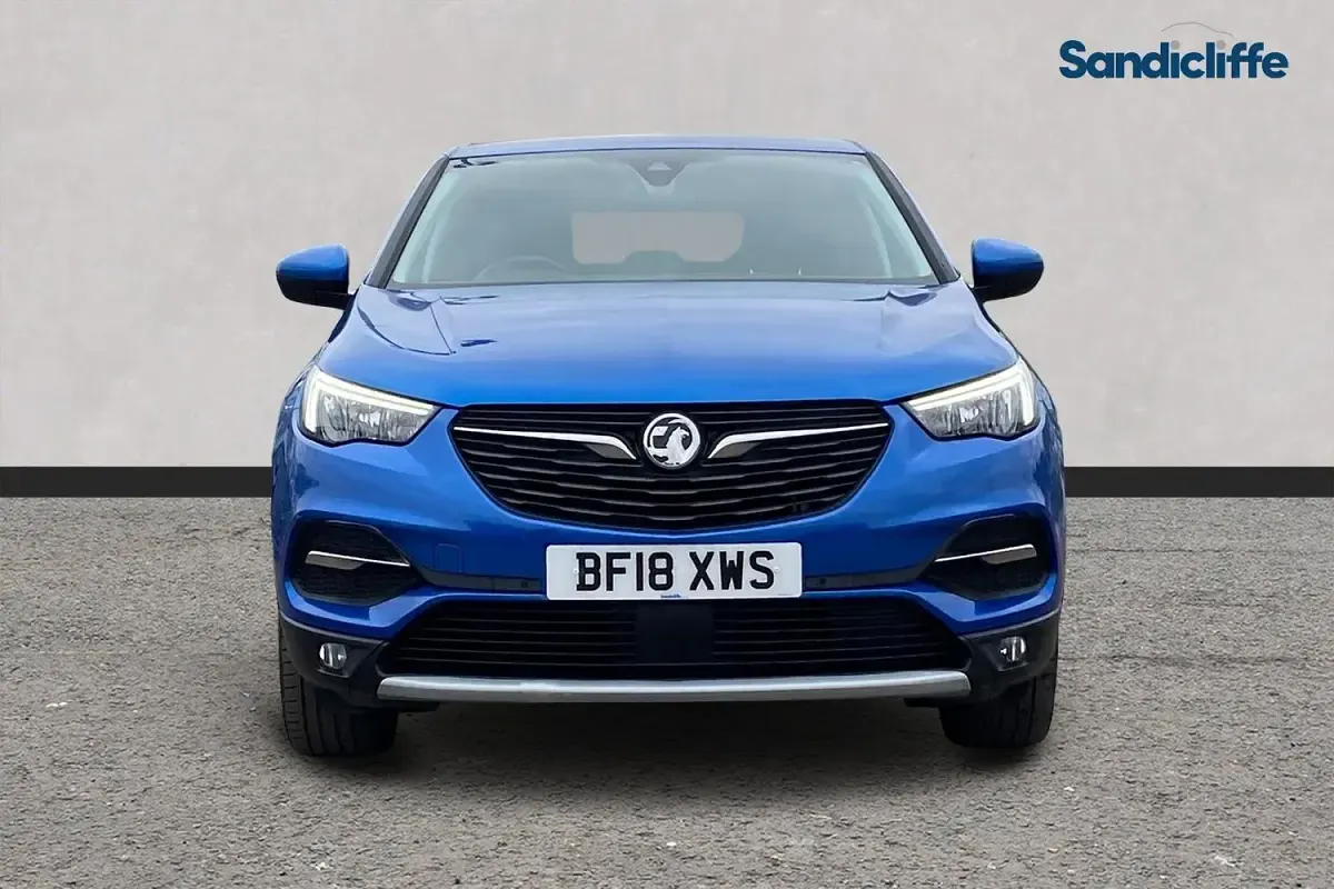 Used Vauxhall Grandland X Sport 130 HP (95 kW) 2018 Blue SUV