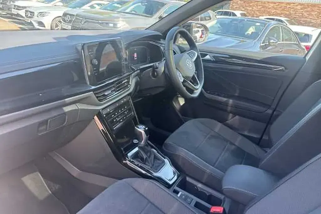 Used VW T-Roc 150 HP (110 kW) 2026 SUV