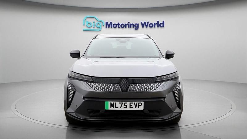 Used Renault Scenic E-Tech Techno Esprit Alpine 160 kW (218 HP) 2025 Grey/black SUV