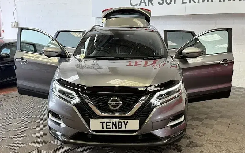 Used Nissan Qashqai Tekna+ 160 HP (117 kW) 2019 Grey SUV