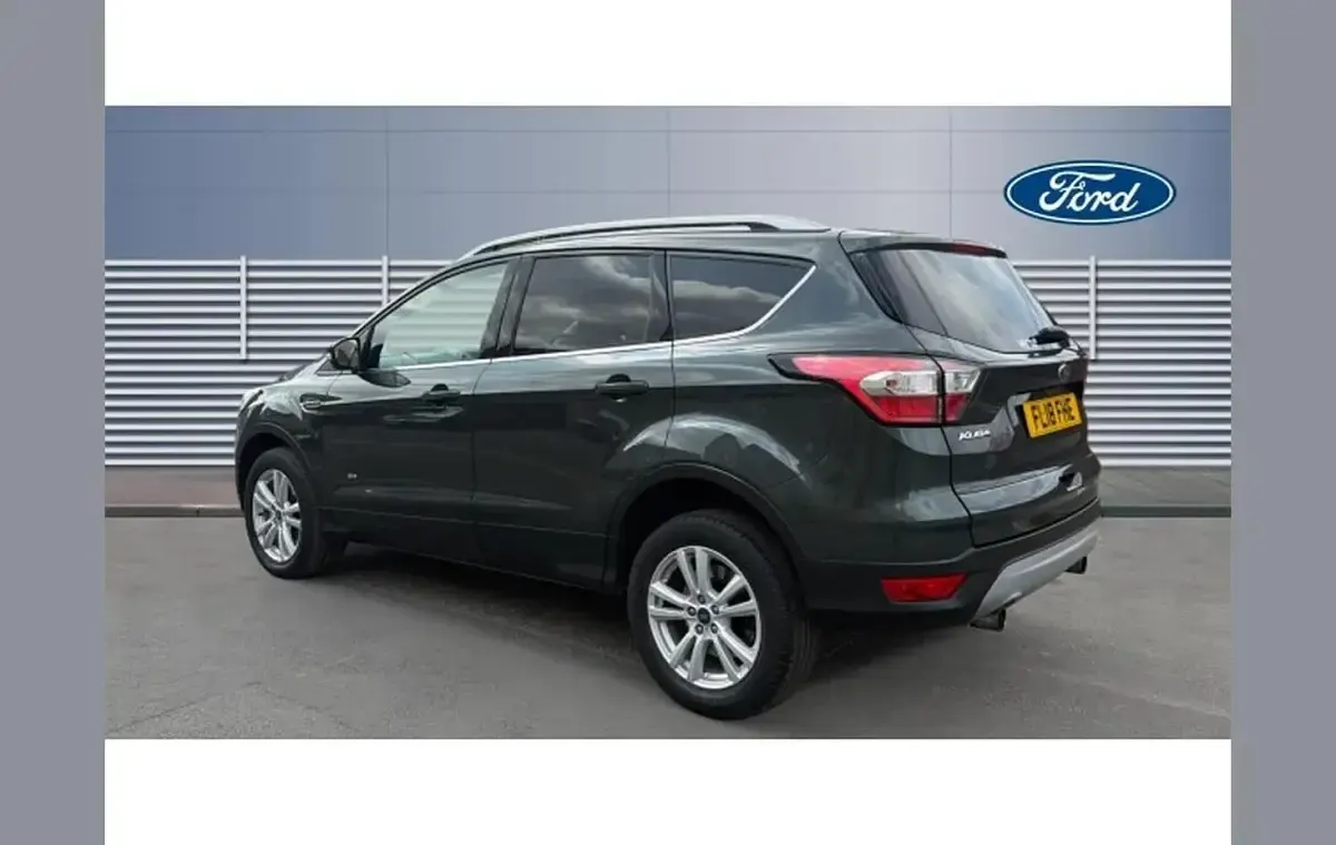 Used Ford Kuga Zetec 182 HP (133 kW) 2018 Green SUV