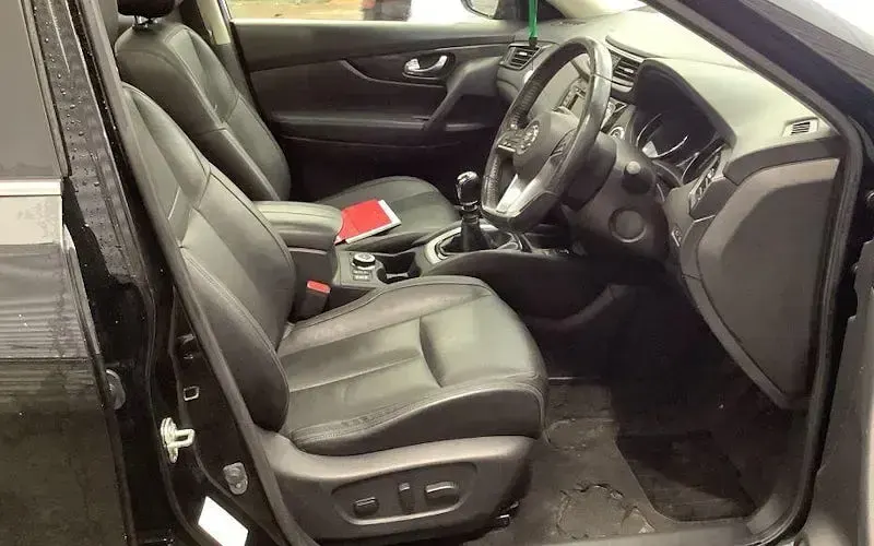 Used Nissan X-Trail S 150 HP (110 kW) 2020 Black SUV