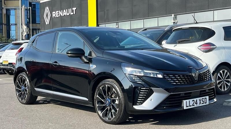 Used Renault Clio V Esprit Alpine 143 HP (105 kW) 2024 Black  Hatchback