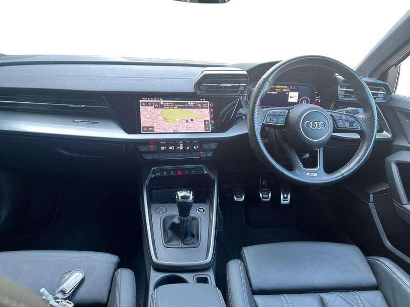 Image 3/4