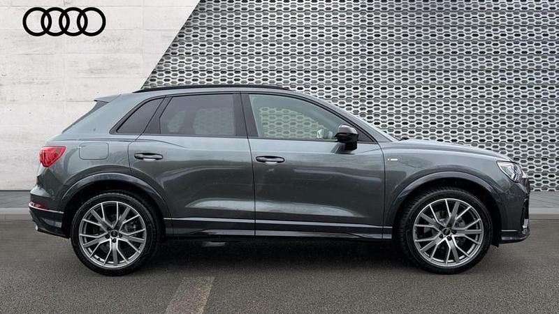 Used Audi Q3 Black Edition 150 HP (110 kW) 2025 Grey SUV