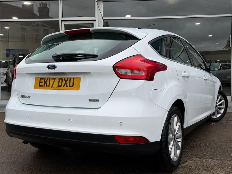 Used Ford Focus Titanium 2017 White Hatchback
