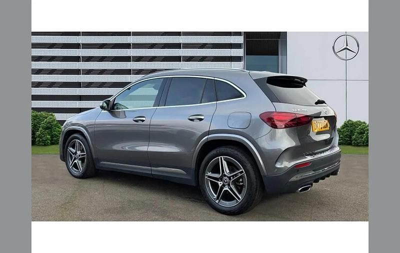 Used Mercedes GLA200 Executive 161 HP (118 kW) 2024 Grey SUV