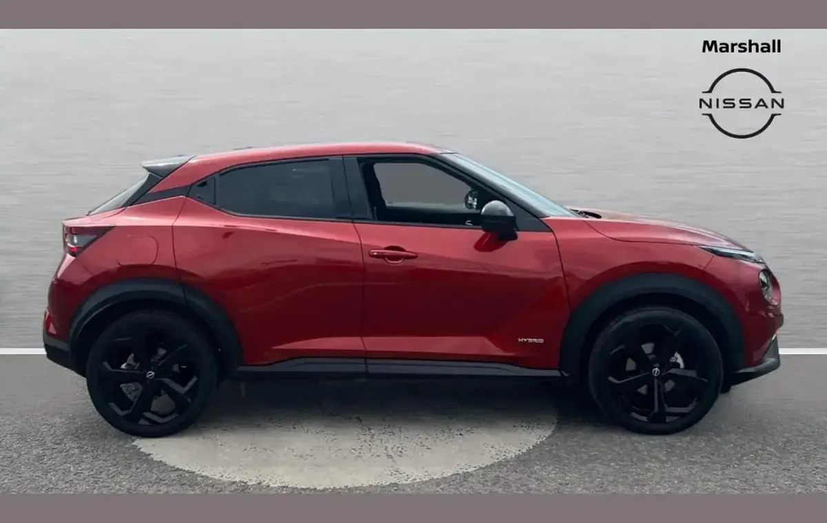 Used Nissan Juke Tekna 143 HP (105 kW) 2024 Red SUV