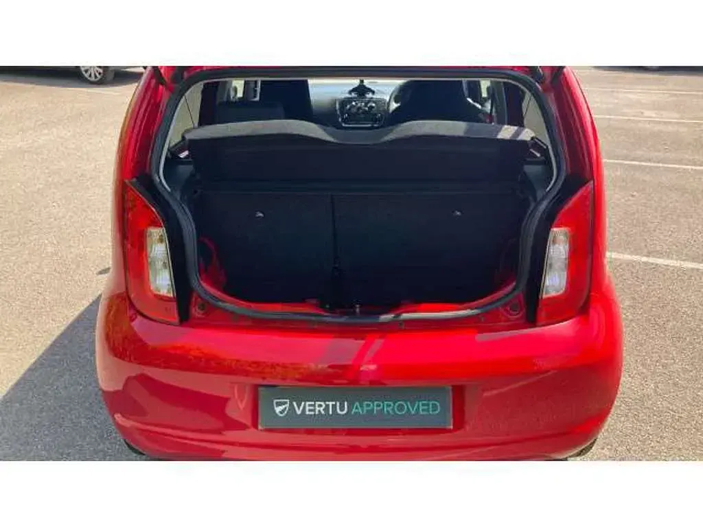Used Skoda Citigo Colour Edition 60 HP (44 kW) 2017 Red Hatchback