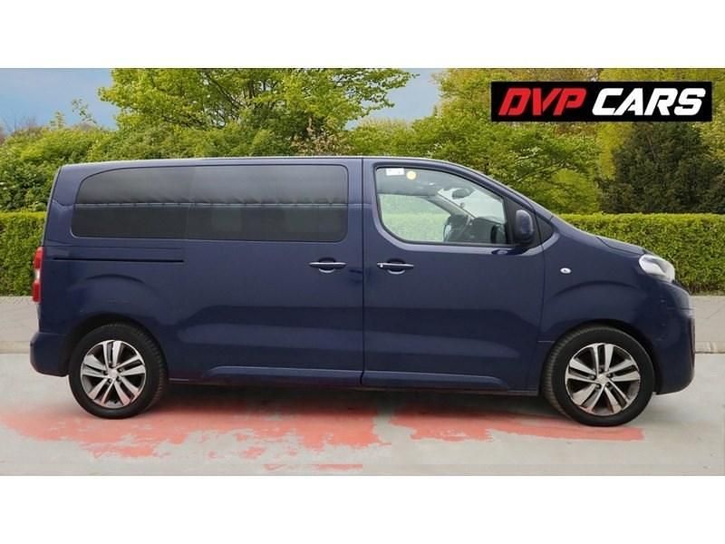 Used Peugeot Traveller Allure 2018 Blue MPV