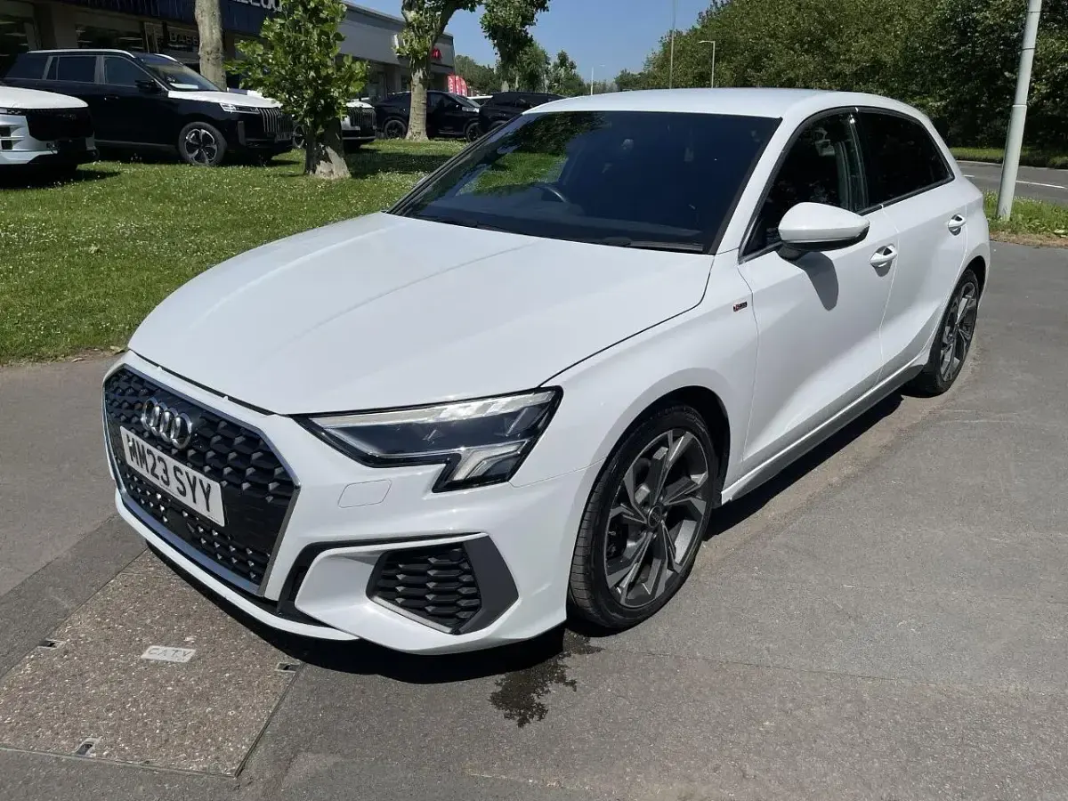Used Audi A3 Sportback S-Line 108 HP (79 kW) 2023 White Hatchback