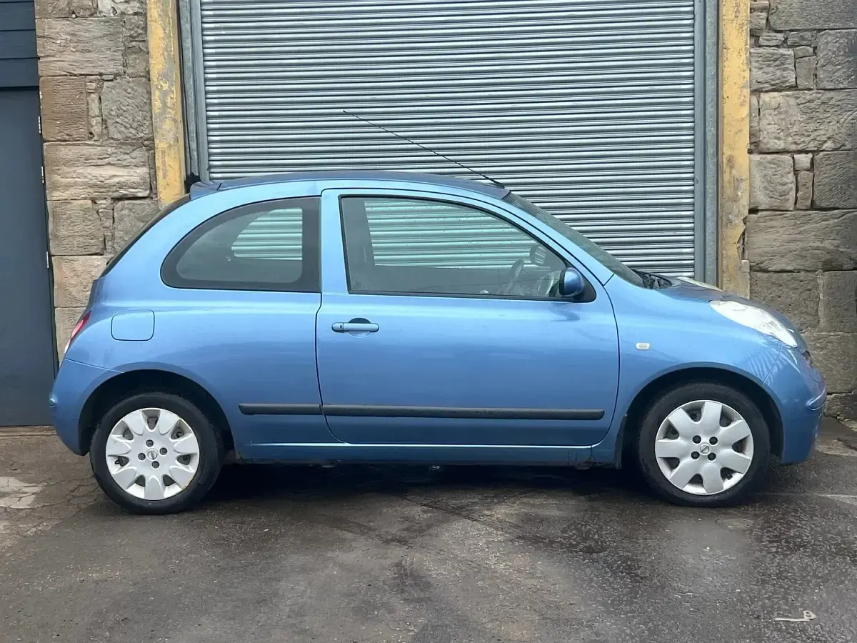 Used Nissan Micra 87 HP (63 kW) 2006 Blue Hatchback