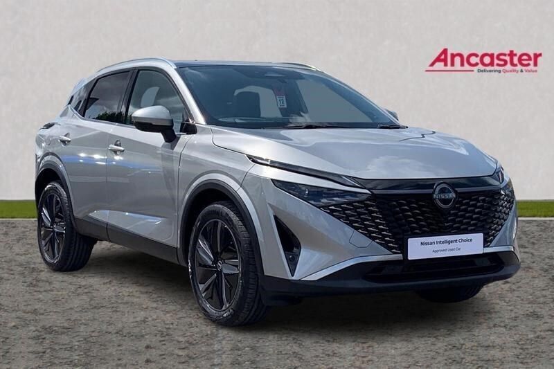 Blade silver New 2025 Nissan Qashqai Tekna SUV | £27,975 - Image 1/4