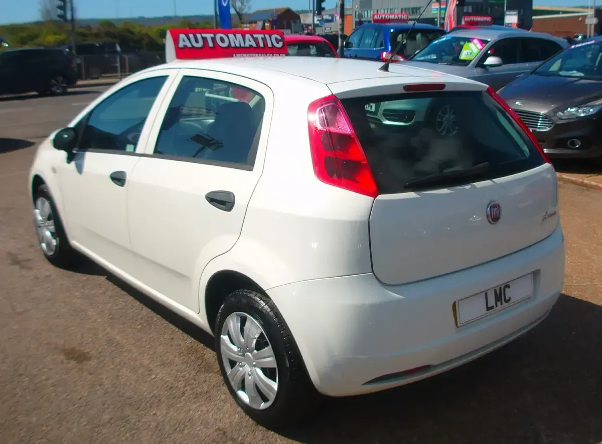 Used Fiat Grande Punto Active 2009 White Hatchback