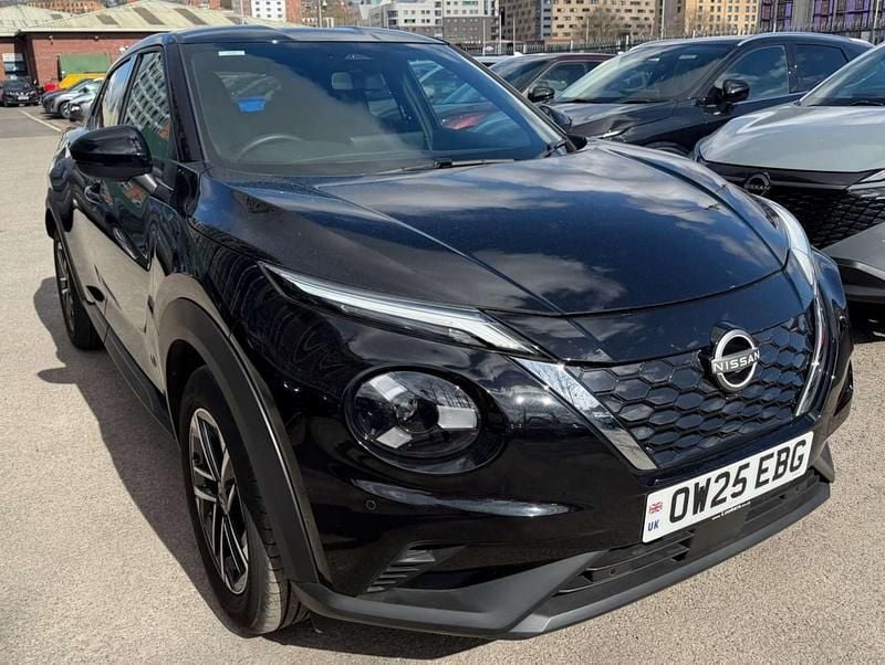 Used Nissan Juke N-Connecta 143 HP (105 kW) 2025 Black SUV