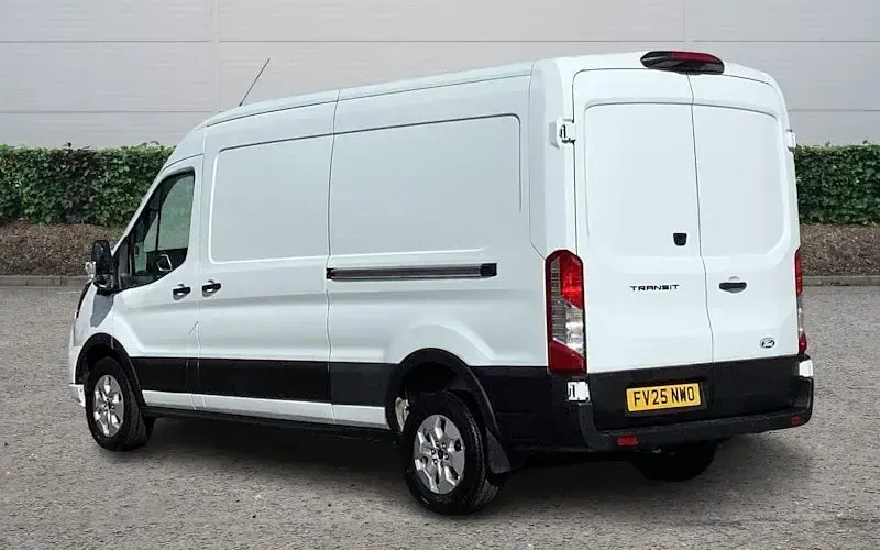 Używany Ford Transit Limited 165 KM (121 kW) 2026 Van