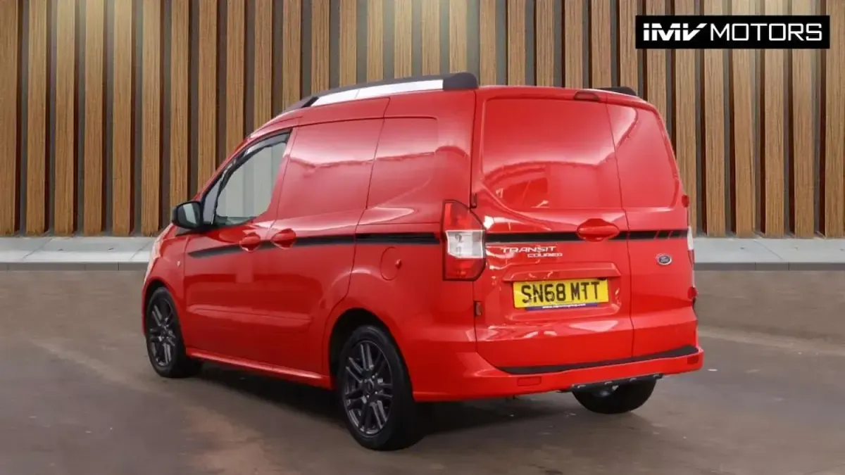 Used Ford Transit Sport 100 HP (73 kW) 2019 Red Van