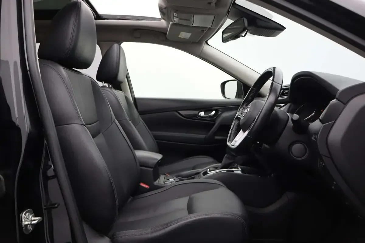Used Nissan X-Trail Tekna 2019 Black SUV