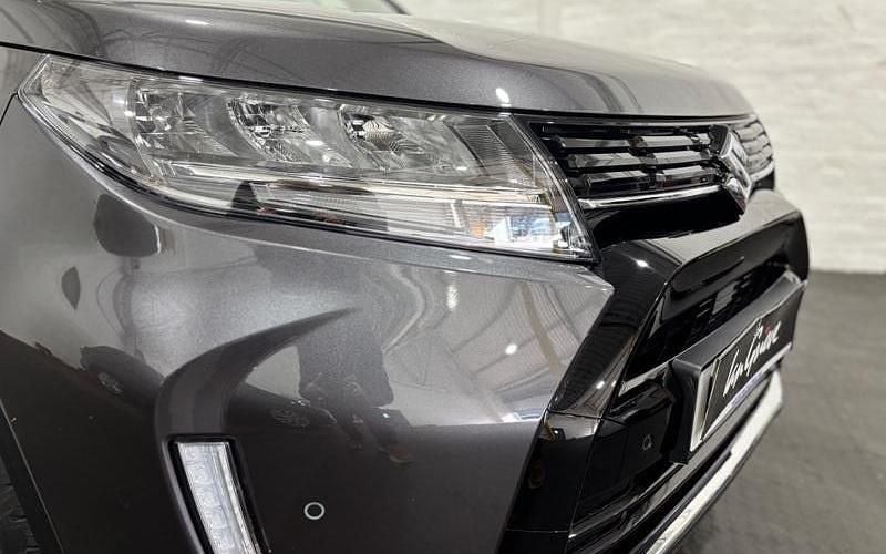 Used Suzuki Vitara 116 HP (85 kW) 2025 Grey SUV