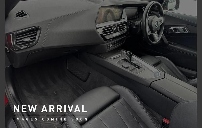 Used BMW Z4 M Sport 194 HP (142 kW) 2022 Red Cabriolet