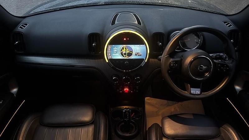 Used Mini Cooper Countryman Exclusive 134 HP (98 kW) 2022 Black SUV