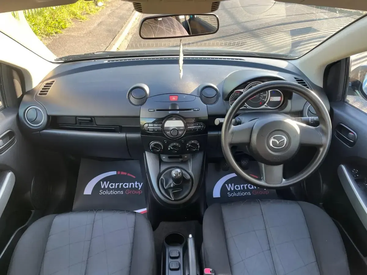 Used Mazda 2 2010 Blue Hatchback