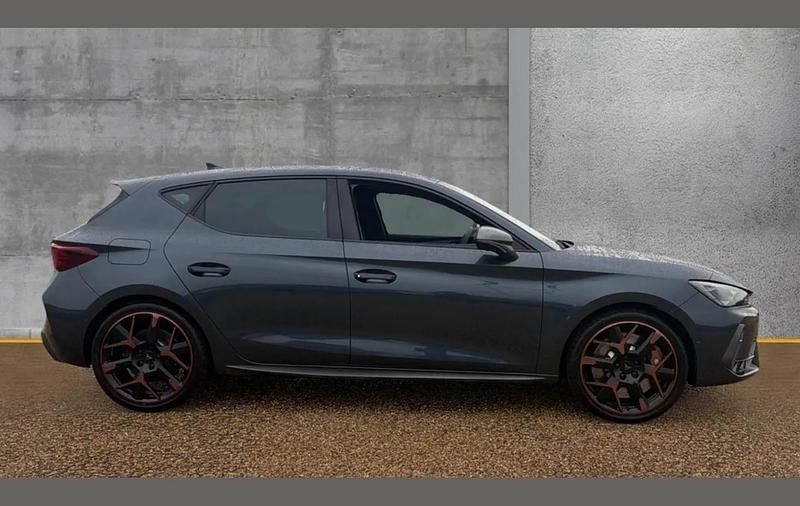 Used Cupra Leon VZ3 267 HP (196 kW) 2025 Grey Hatchback