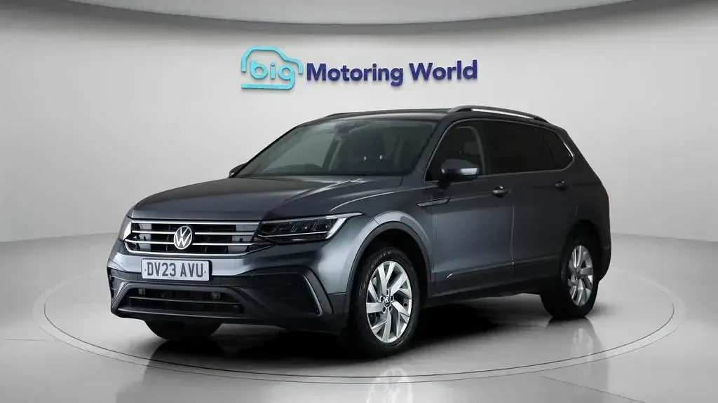 Used VW Tiguan Allspace S 150 HP (110 kW) 2023 Grey SUV