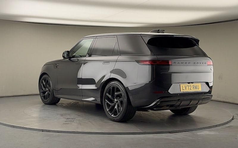 Used Land Rover Range Rover Sport SE Dynamic 300 HP (220 kW) 2025 SUV
