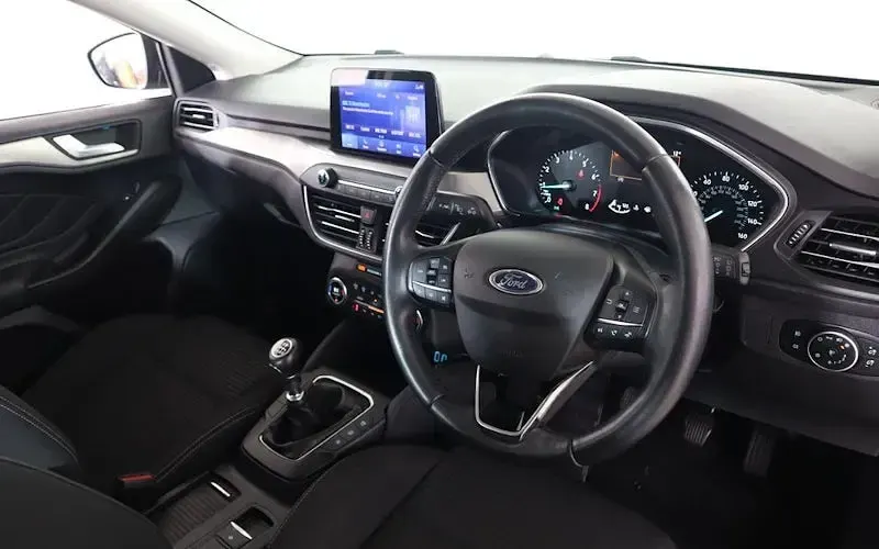 Used Ford Focus Titanium 125 HP (91 kW) 2021 Grey Hatchback