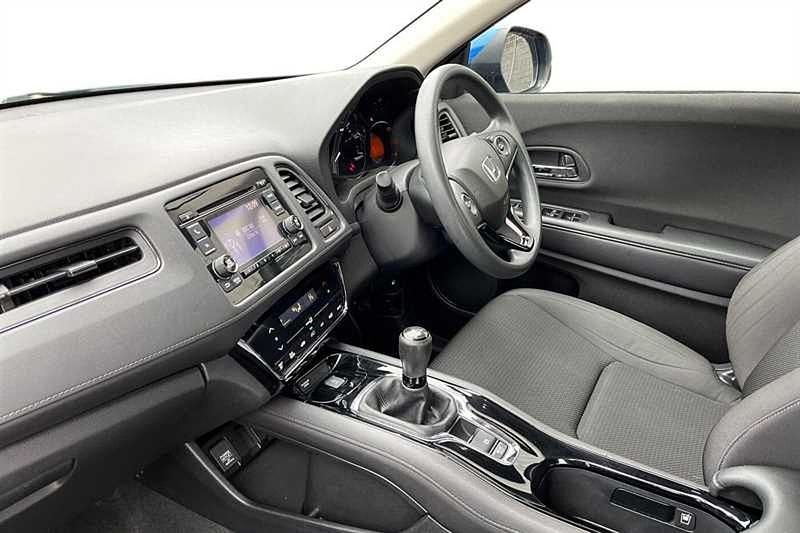 Used Honda HR-V S 130 HP (95 kW) 2020 Blue SUV