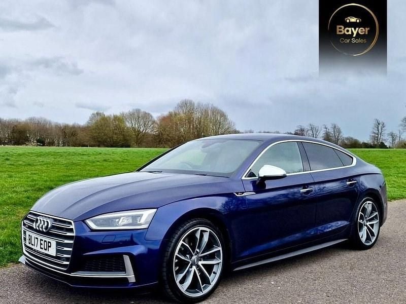 Used Audi A5 Advanced 2017 Blue Coupe