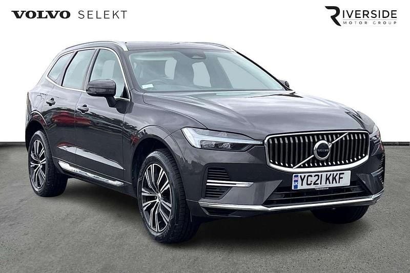 Platinum grey Used 2021 Volvo XC60 Inscription SUV | £29,490 (Fair price) - Image 1/4