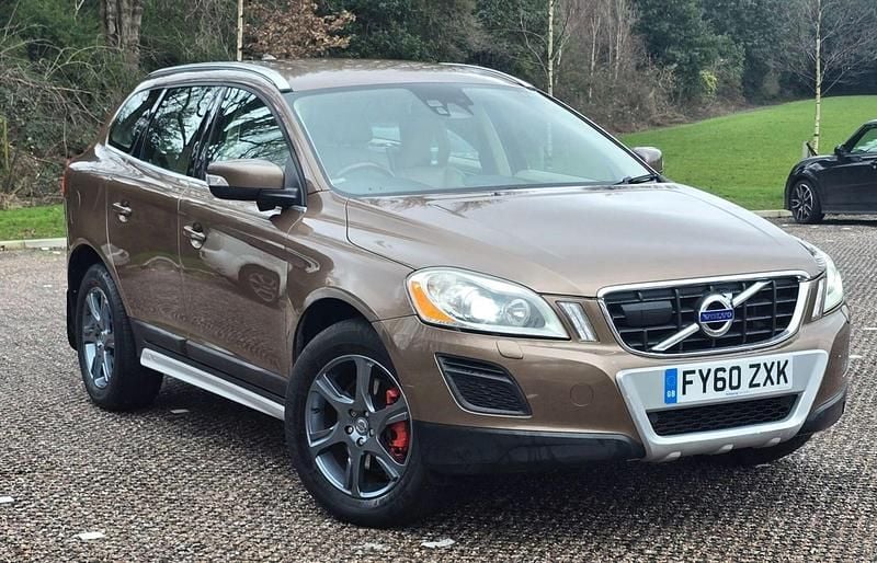 White Used 2010 Volvo XC60 R-Design SUV | £4,495 (Fair price) - Image 1/4