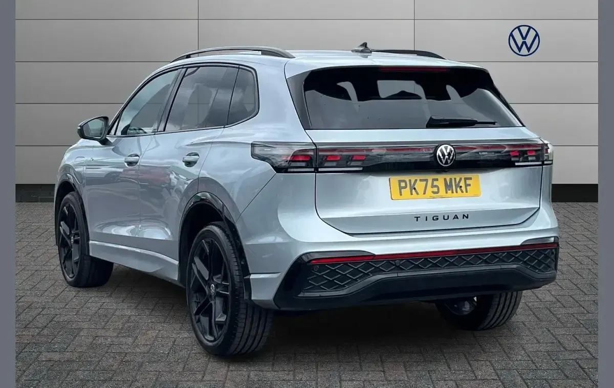 Used VW Tiguan R-line 272 HP (200 kW) 2025 Silver SUV