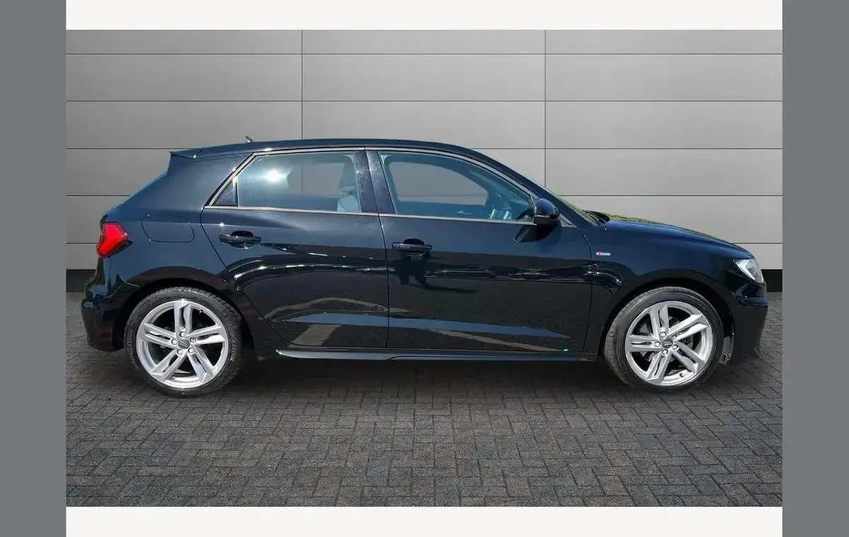 Used Audi A1 S-Line 150 HP (110 kW) 2019 Black SUV