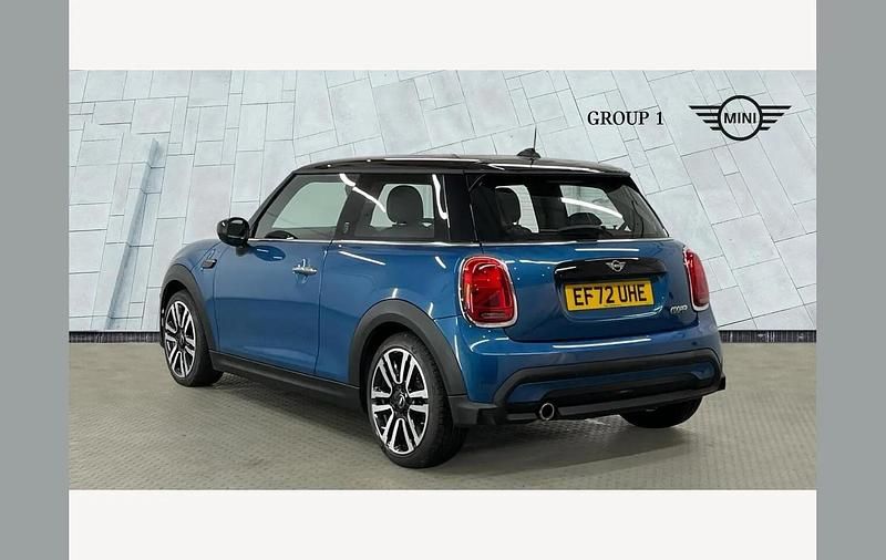 Used Mini Cooper Exclusive 136 HP (100 kW) 2023 Blue Hatchback