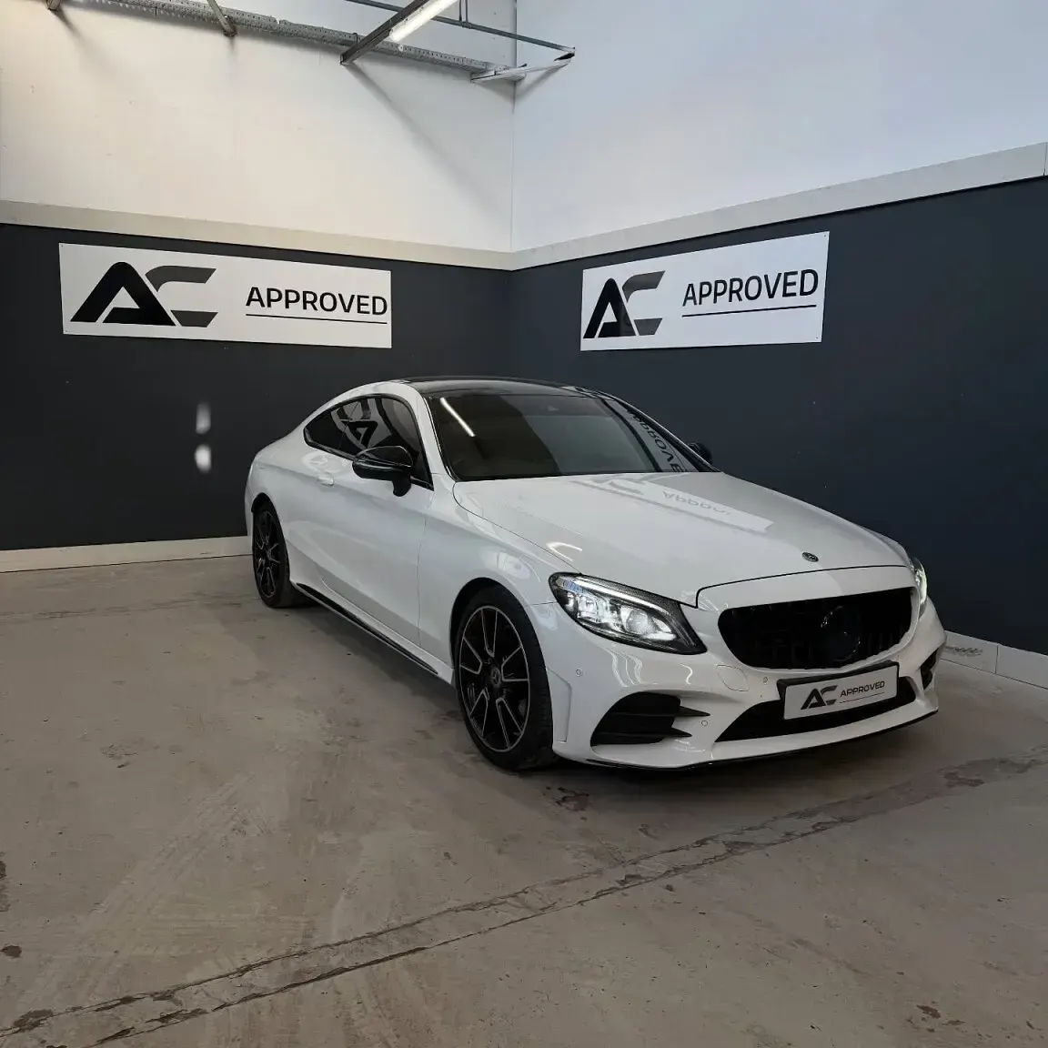 Used Mercedes C220 AMG line 2019 White Coupe