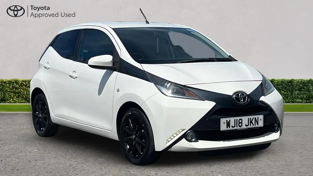 Used Toyota Aygo x-style 69 HP (50 kW) 2018 Hatchback