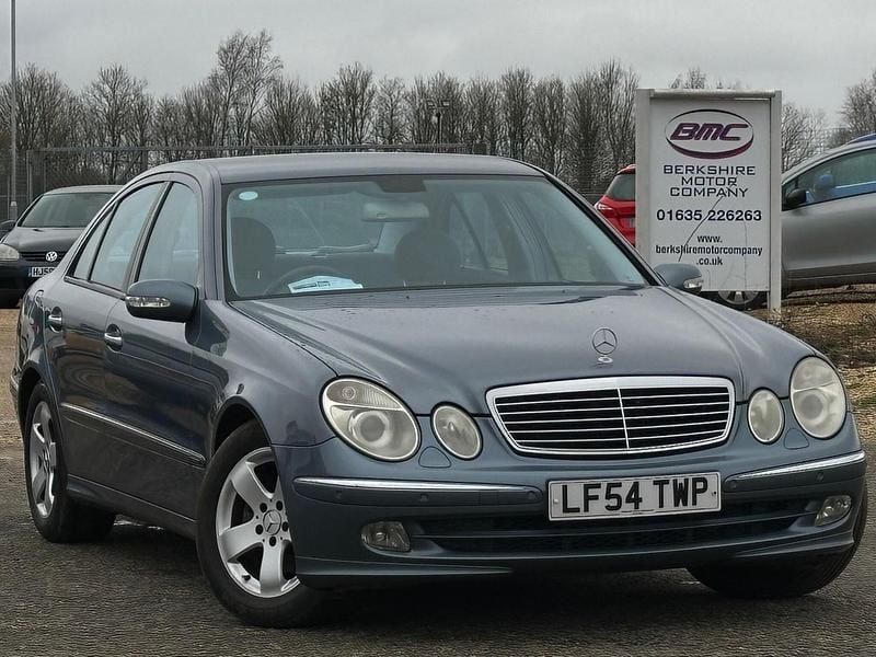 Used Mercedes E320 Avantgarde 2004 Blue Sedan