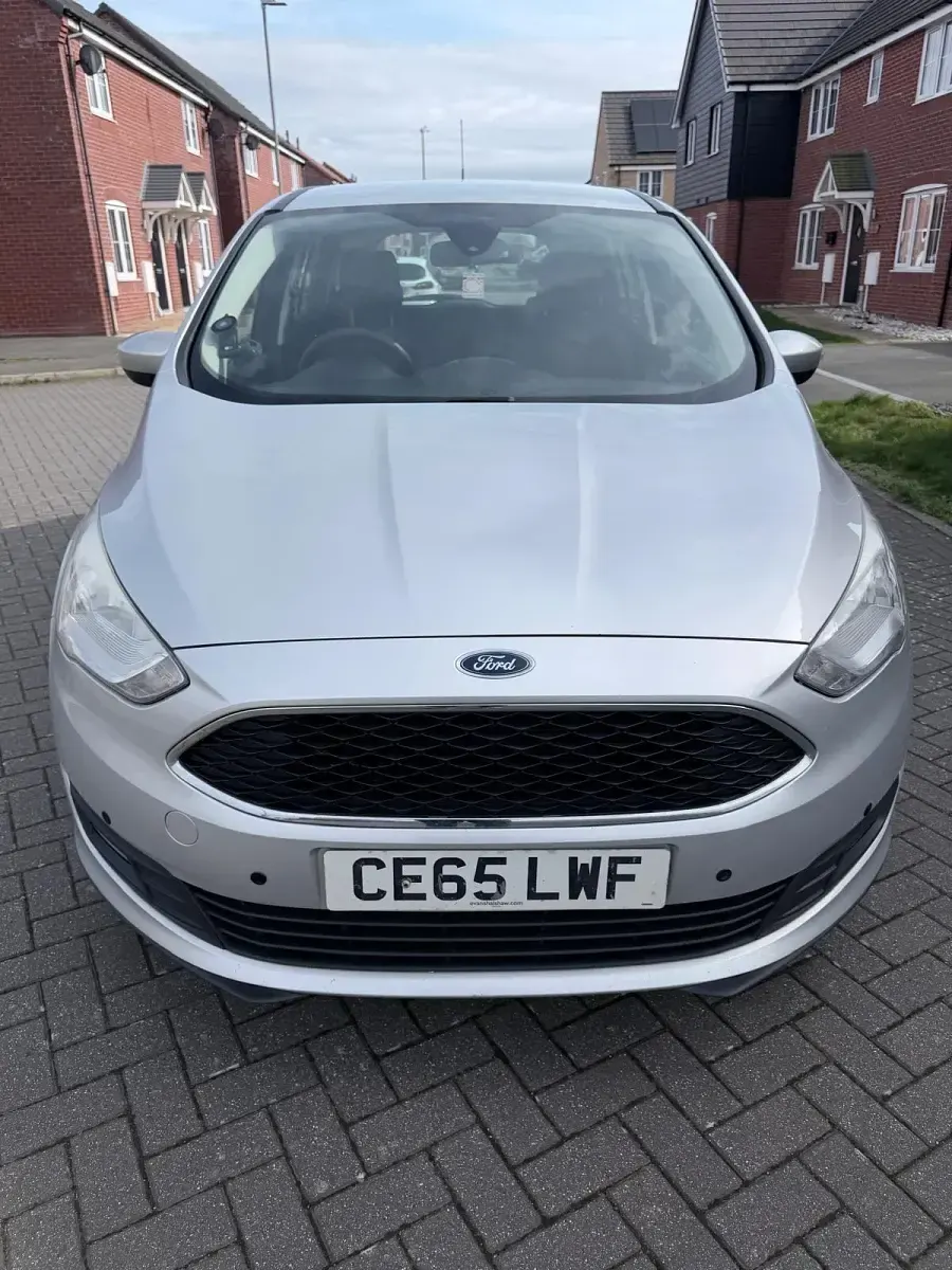 Used Ford Grand C-Max Zetec 120 HP (88 kW) 2015 Silver MPV
